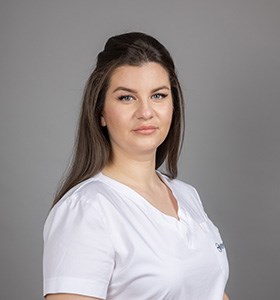 dr. Sara Blazhevska