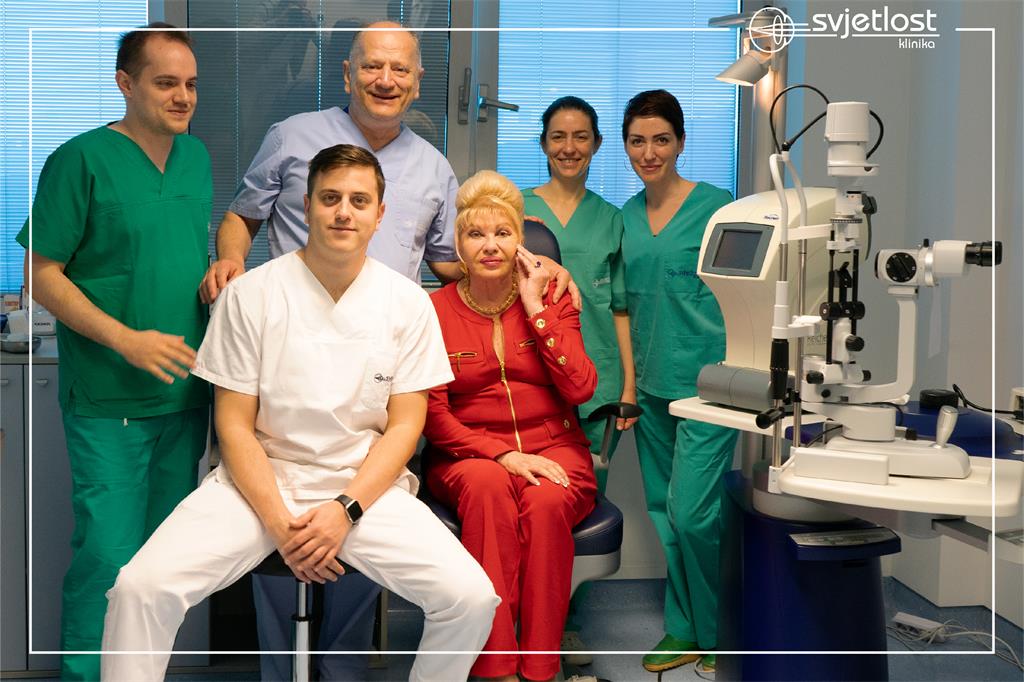 Ivana Trump ha operato i suoi ochi nella Clinica Svjetlost